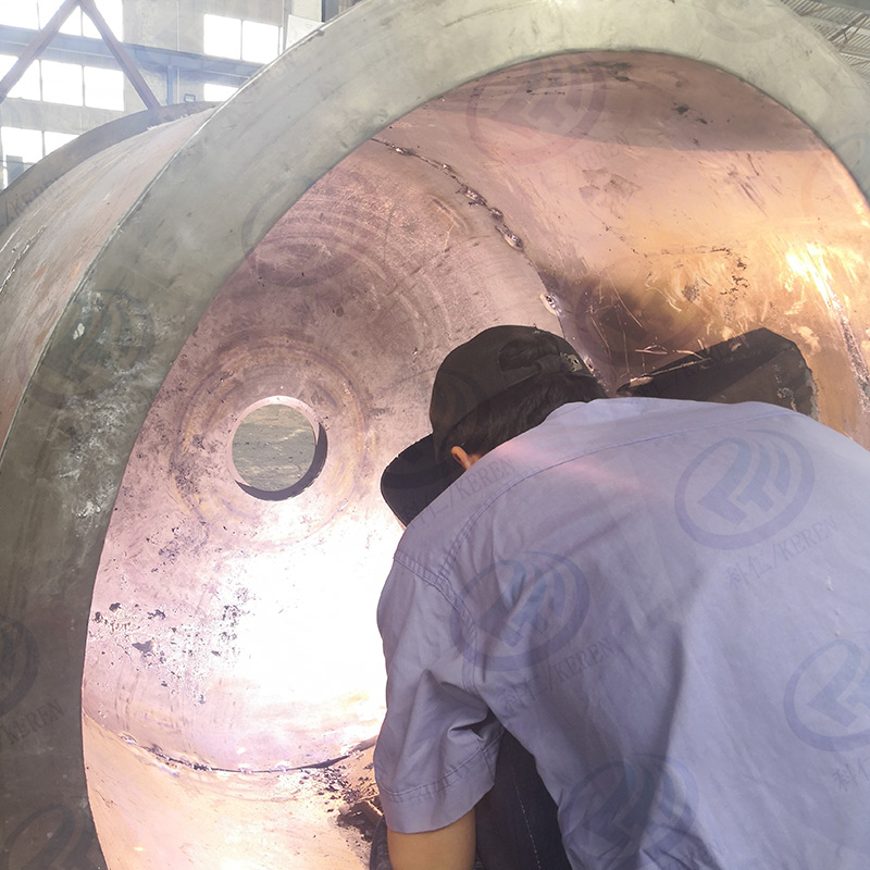 高速混合机桶身封头怎么换?(图2) 高混机封头焊接